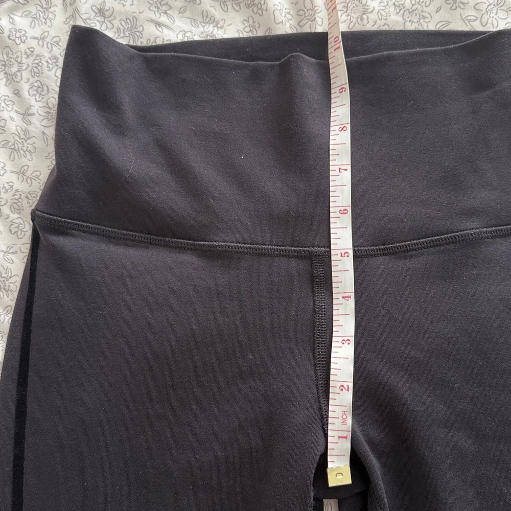 Alo Yoga Flocked High-Waist Moto Leggings Full‎ Length Size Small